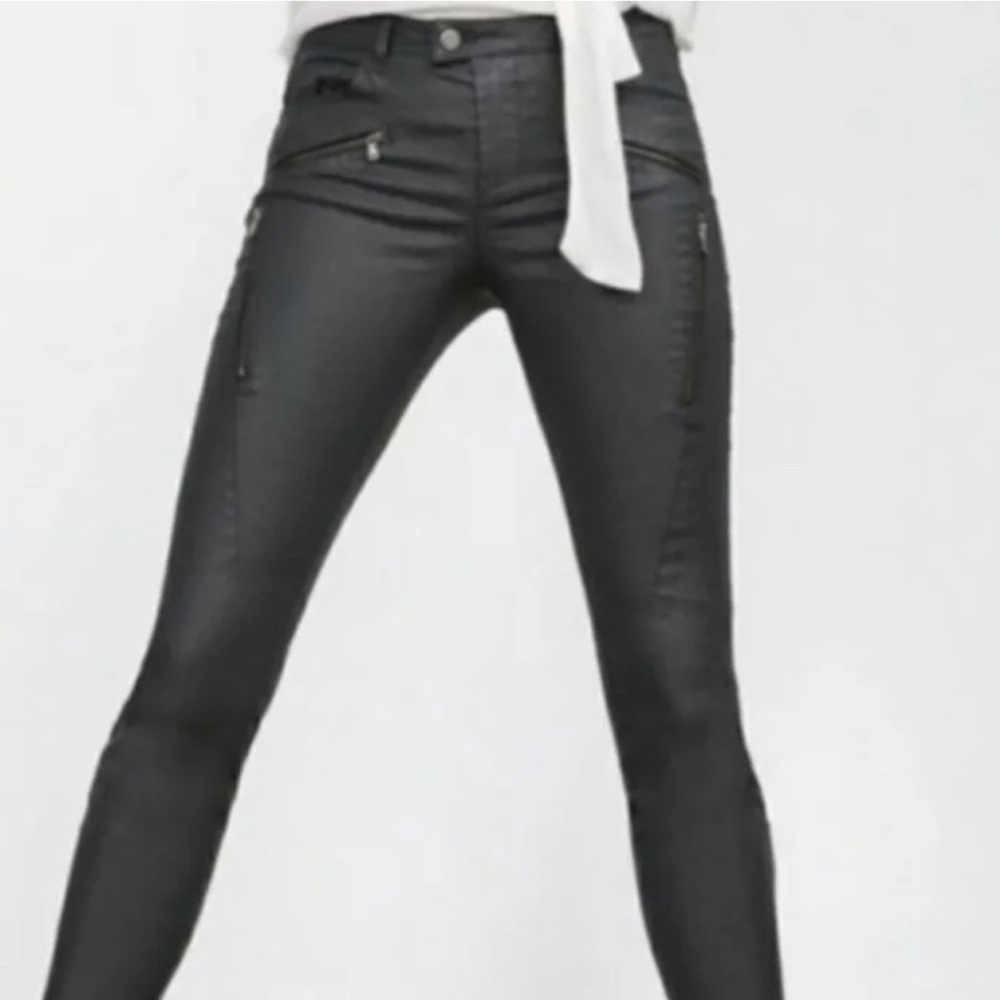 NWT Zara skinny Jean size 6.